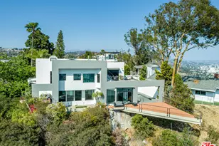 8424 Grand View Dr, Los Angeles, CA 90046 - Photo 1