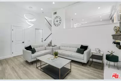 2420 Chandler Ave #5, Simi Valley, CA 93065 - Photo 1