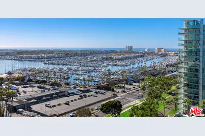 13600 Marina Pointe Dr #1612, Marina del Rey, CA 90292 - Photo 1
