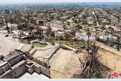 1349 Berea Pl, Pacific Palisades, CA 90272 - Photo 1