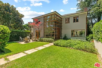 304 14th St, Santa Monica, CA 90402 - Photo 1