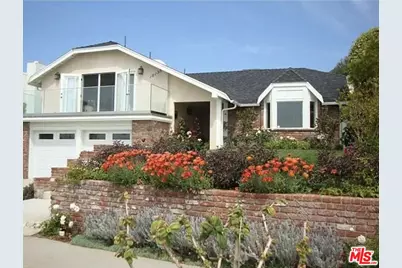 18133 Wakecrest Dr, Malibu, CA 90265 - Photo 1