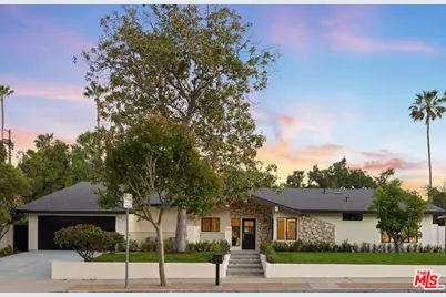 23520 Mariano St, Woodland Hills, CA 91367 - Photo 1