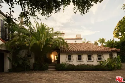 1665 Summitridge Dr, Beverly Hills, CA 90210 - Photo 1