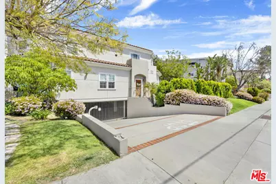 2745 Montrose Ave #106, Montrose, CA 91020 - Photo 1