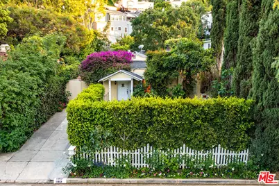 11812 Sunshine Ter, Studio City, CA 91604 - Photo 1