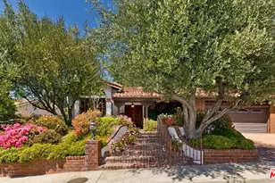 3146 Hutton Dr, Beverly Hills, CA 90210 - Photo 1