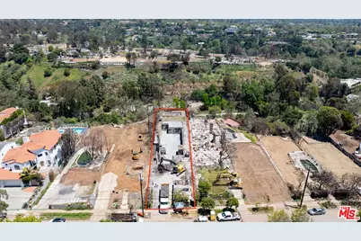 1018 Chautauqua Blvd, Pacific Palisades, CA 90272 - Photo 1