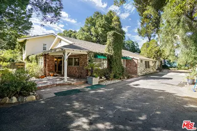 5509 Oakdale Ave, Woodland Hills, CA 91364 - Photo 1