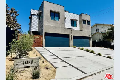 948 E 67th St #B, Inglewood, CA 90302 - Photo 1