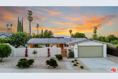 20523 Tiara St, Woodland Hills, CA 91367 - Photo 1