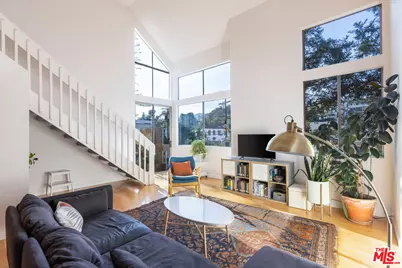 3315 Griffith Park Blvd #309, Los Angeles, CA 90027 - Photo 1