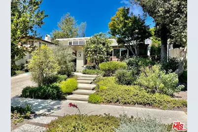 694 San Lorenzo St, Santa Monica, CA 90402 - Photo 1