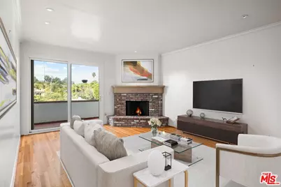 11755 Montana Ave #308, Los Angeles, CA 90049 - Photo 1