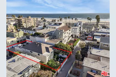 20 19th Ave, Venice, CA 90291 - Photo 1