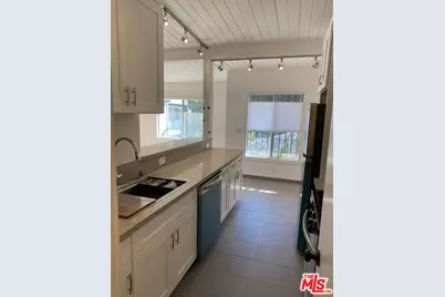 2911 Colorado Ave ## B, Santa Monica, CA 90404 - Photo 1