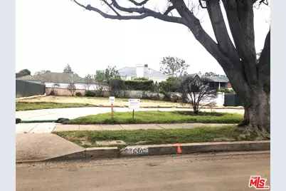 530 Chapala Dr, Pacific Palisades, CA 90272 - Photo 1