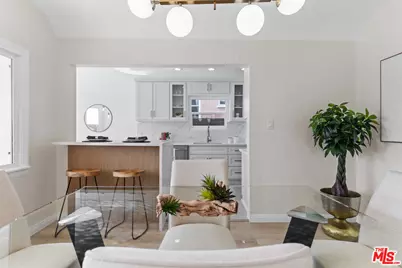 4221 W 59th Pl, Los Angeles, CA 90043 - Photo 1