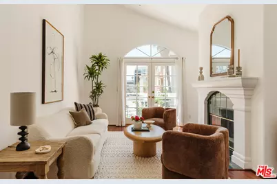 4630 Woodley Ave #301, Encino, CA 91436 - Photo 1