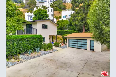 3906 Alta Mesa Dr, Studio City, CA 91604 - Photo 1