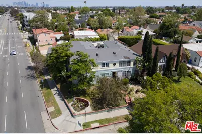 1000 S Ridgeley Dr, Los Angeles, CA 90019 - Photo 1