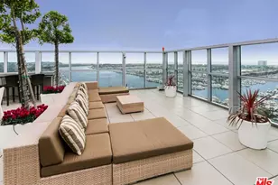 13700 Marina Pointe Dr, Marina del Rey, CA 90292 - Photo 1