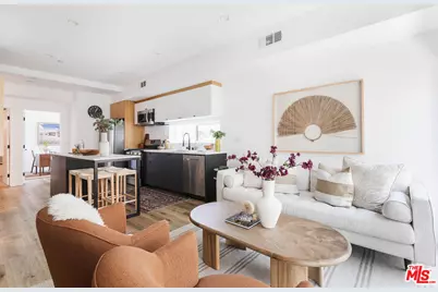 2654 S Mansfield Ave, Los Angeles, CA 90016 - Photo 1