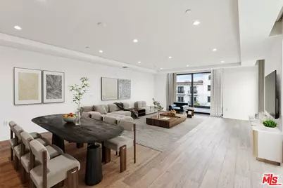 725 N Croft Ave #202, Los Angeles, CA 90069 - Photo 1