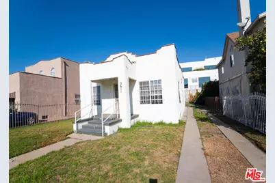 5611 Carlin St, Los Angeles, CA 90016 - Photo 1