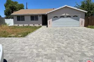 15535 Tuba St, Mission Hills, CA 91345 - Photo 1