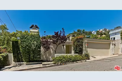 1591 Sunset Plaza Dr, Los Angeles, CA 90069 - Photo 1