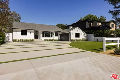 5000 Noeline Ave, Encino, CA 91436 - Photo 1