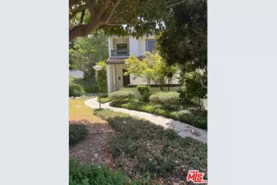 1644 Palisades Dr, Pacific Palisades, CA 90272 - Photo 1