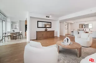 13600 Marina Pointe Dr, Marina del Rey, CA 90292 - Photo 1