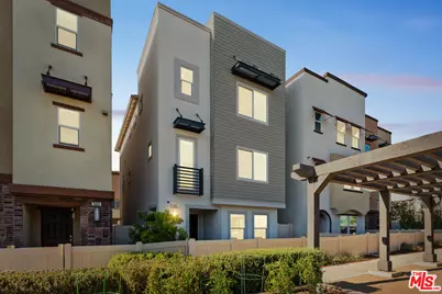 605 Daniel Freeman Cir, Inglewood, CA 90301 - Photo 1