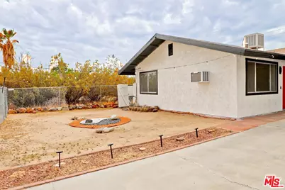 7100 Cholla Ave, Yucca Valley, CA 92284 - Photo 1