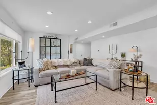 18547 Collins St, Tarzana, CA 91356 - Photo 1