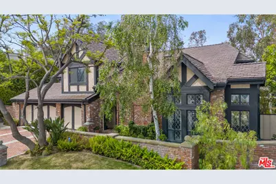 3192 Toppington Dr, Beverly Hills, CA 90210 - Photo 1