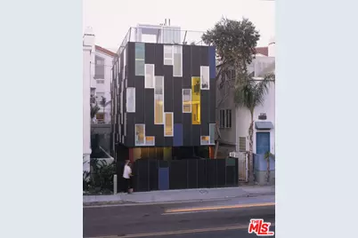 116 Pacific Ave, Venice, CA 90291 - Photo 1