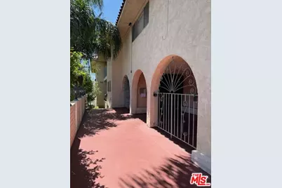 6771 Springpark Ave #208A, Los Angeles, CA 90056 - Photo 1