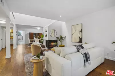 17150 Burbank Blvd #34, Encino, CA 91316 - Photo 1