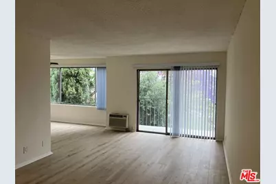 7521 Hampton Ave #402, West Hollywood, CA 90046 - Photo 1