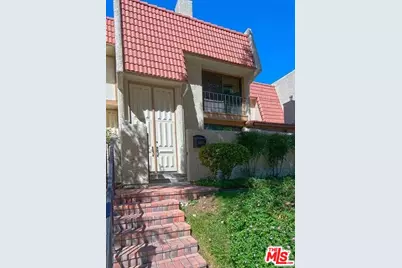 6205 Nita Ave, Woodland Hills, CA 91367 - Photo 1