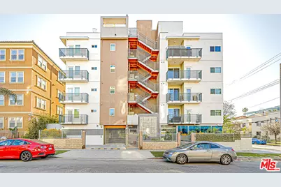 903 S New Hampshire Ave #302, Los Angeles, CA 90006 - Photo 1