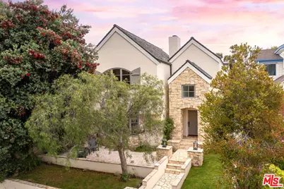 755 31st St, Manhattan Beach, CA 90266 - Photo 1