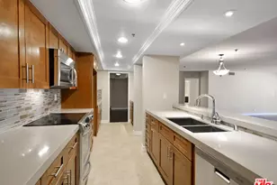 10660 Wilshire Blvd, Los Angeles, CA 90024 - Photo 1