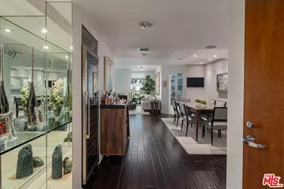 13650 Marina Pointe Dr #509, Marina del Rey, CA 90292 - Photo 1