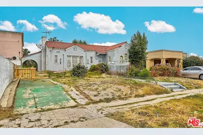 1259 S Bronson Ave, Los Angeles, CA 90019 - Photo 1