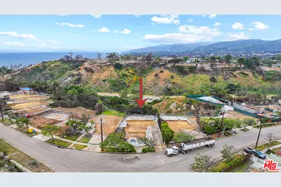 595 Radcliffe Ave, Pacific Palisades, CA 90272 - Photo 1