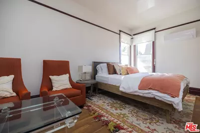 824 S Bonnie Brae St #10, Los Angeles, CA 90057 - Photo 1